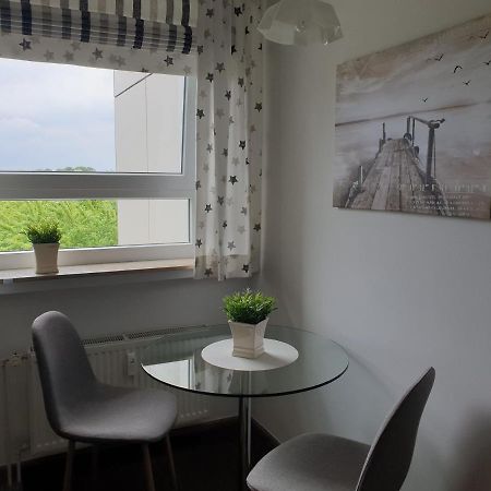 191 Ferienwohnung Deichbruecke Wilhelmshaven Extérieur photo